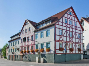Отель Hotel Gasthof Zum Rössle  Хейльбронн